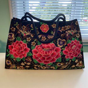 Floral Embroidered Shoulder Bag/Tote
